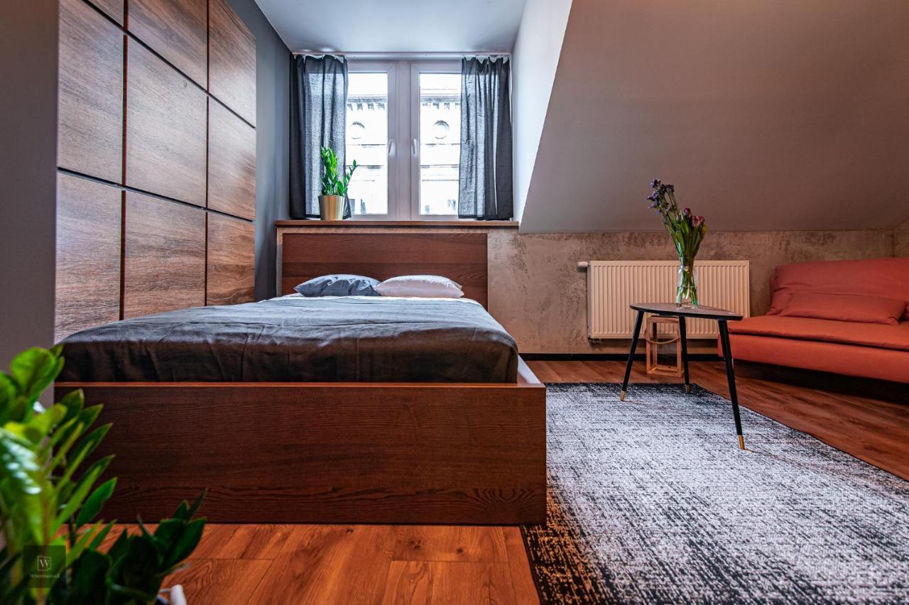 Apartamenty Wyszynskiego 2 Срем Екстериор снимка
