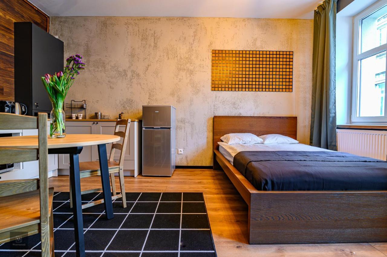 Apartamenty Wyszynskiego 2 Срем Екстериор снимка